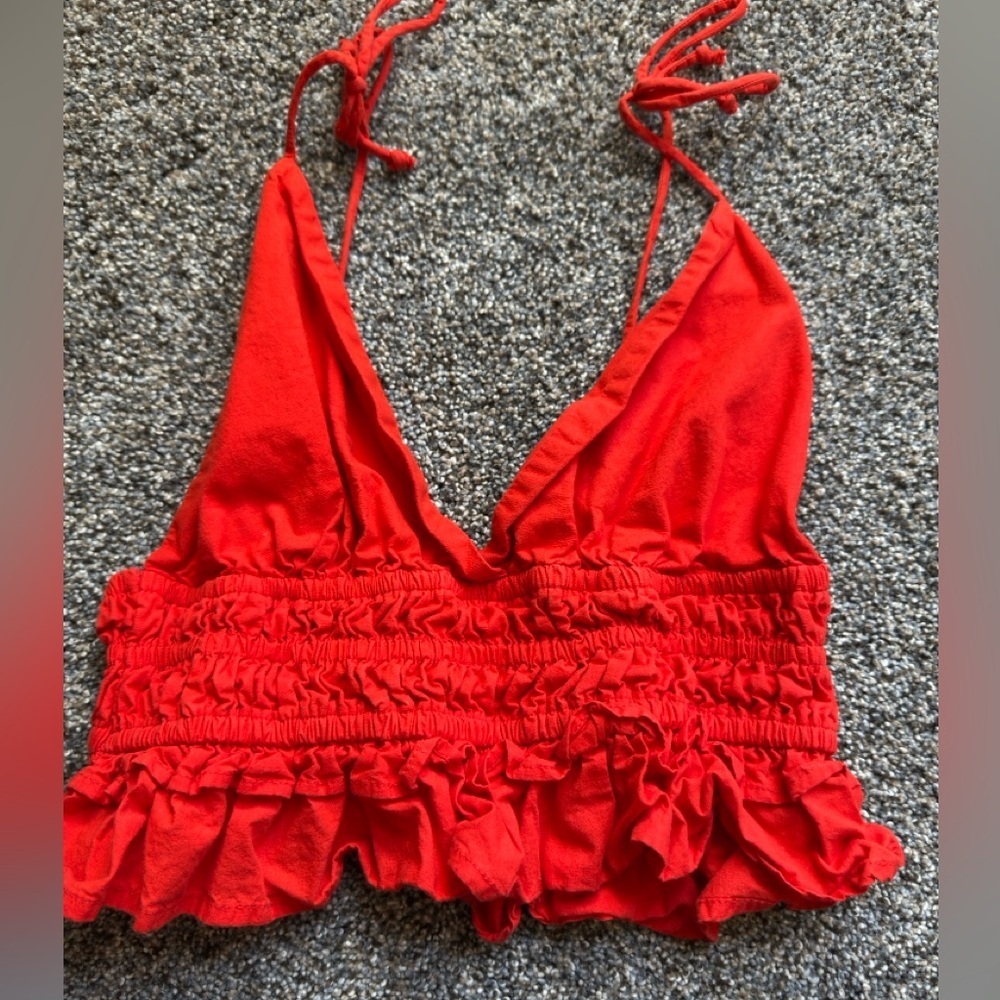Sim & Sam red Smocked Ruffled Tiered Crop Top‎ Size Small NWOT
